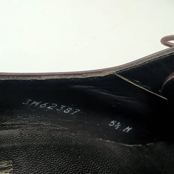 Stuart Weitzman Oxford Heels Shoes 5.5 Brown Square Toe - Picture 9 of 11